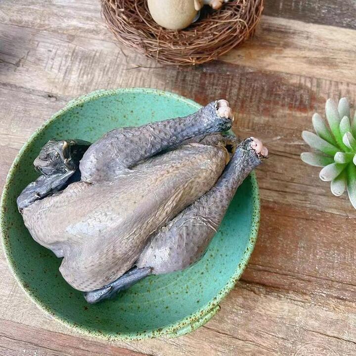 Frozen Black Silkie Chicken, 650g