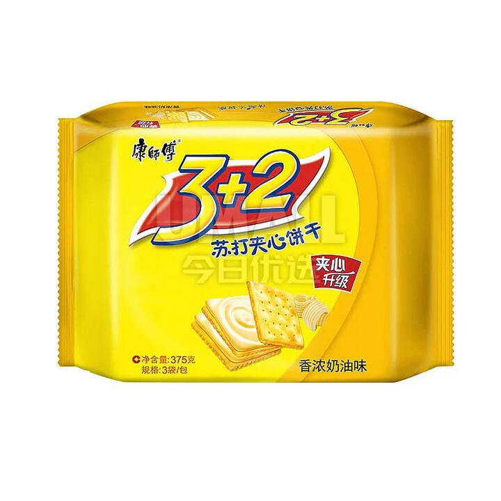Master Kong 3+2 Creamy Milk Flavored Sandwich Biscuits, Share Pack, 375g