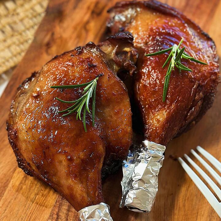 Lao Hankou Frozen Roasted Duck Leg (Raw) - 500g