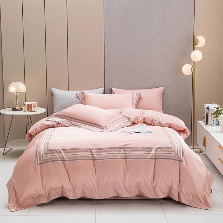 Heartin Queen Size 4-Piece Bedding Set - Pink, Includes 2 Pillows