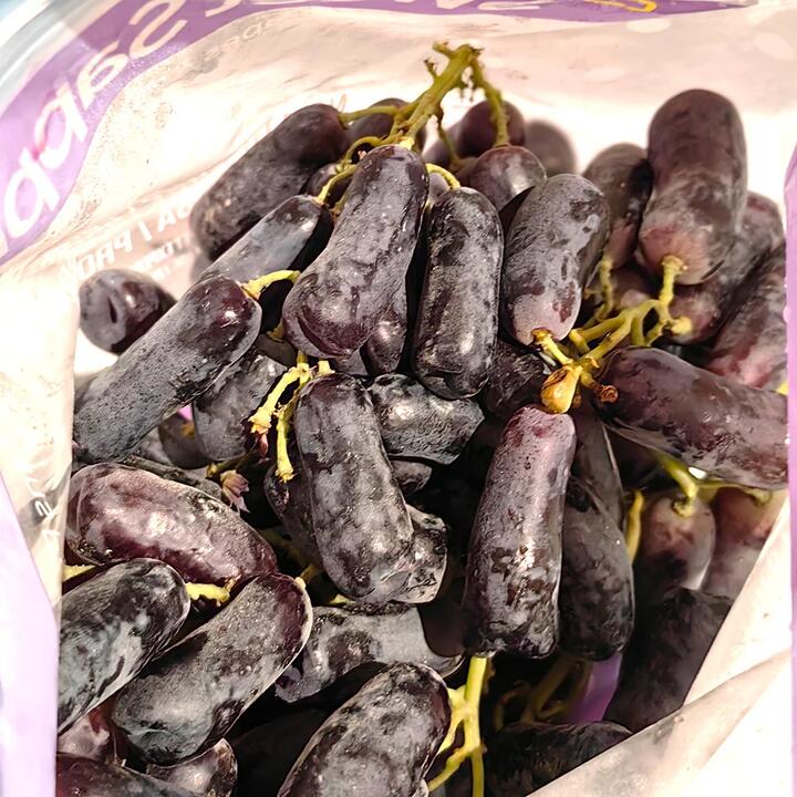 Sweet Sapphire Grapes - 900g