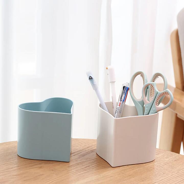 FaSoLa Heart-Shaped Pen Holder - Off-White