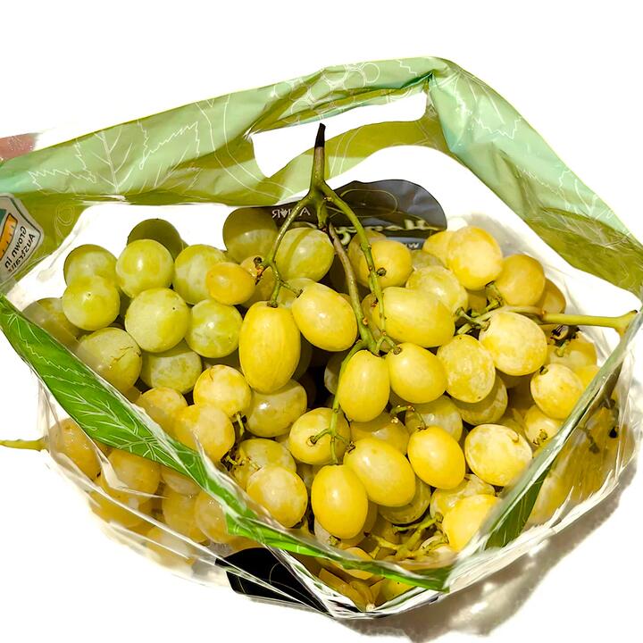 Honey Pop White Seedless Table Grapes - 1kg