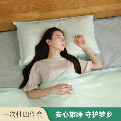 FaSoLa Disposable Antibacterial Travel Bedding Set - Green, 3-Piece