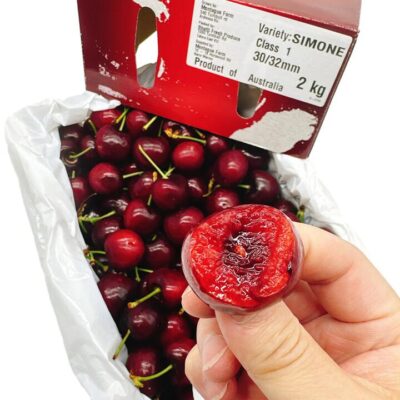 Montague Farm Simone Cherries Gift Box - 2kg