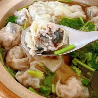Duo Le Kitchen Frozen Century Egg and Fresh Pork Wontons - 15 Pieces, 220g