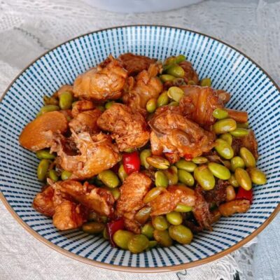 Zhen Gongfu Frozen Braised Chicken with Edamame - 270g