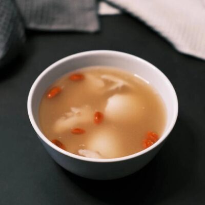 Xinshi Tang Frozen Coconut Chicken Soup - 500g